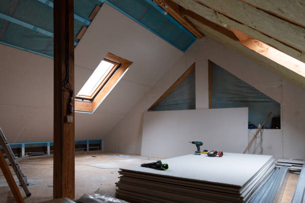 Best Types of Insulation in Taft Heights, CA